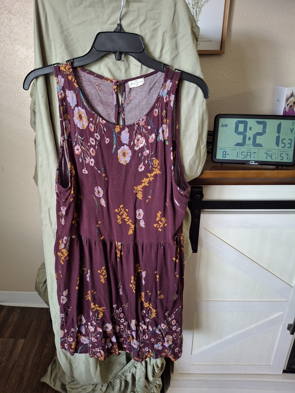 Women's Plum Floral Sleeveless Tank Top - Lightweight Tiered Style